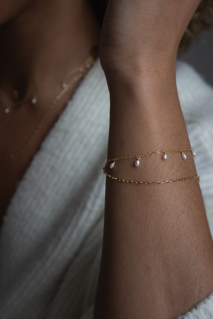 Petite Pearl Droplets Bracelet