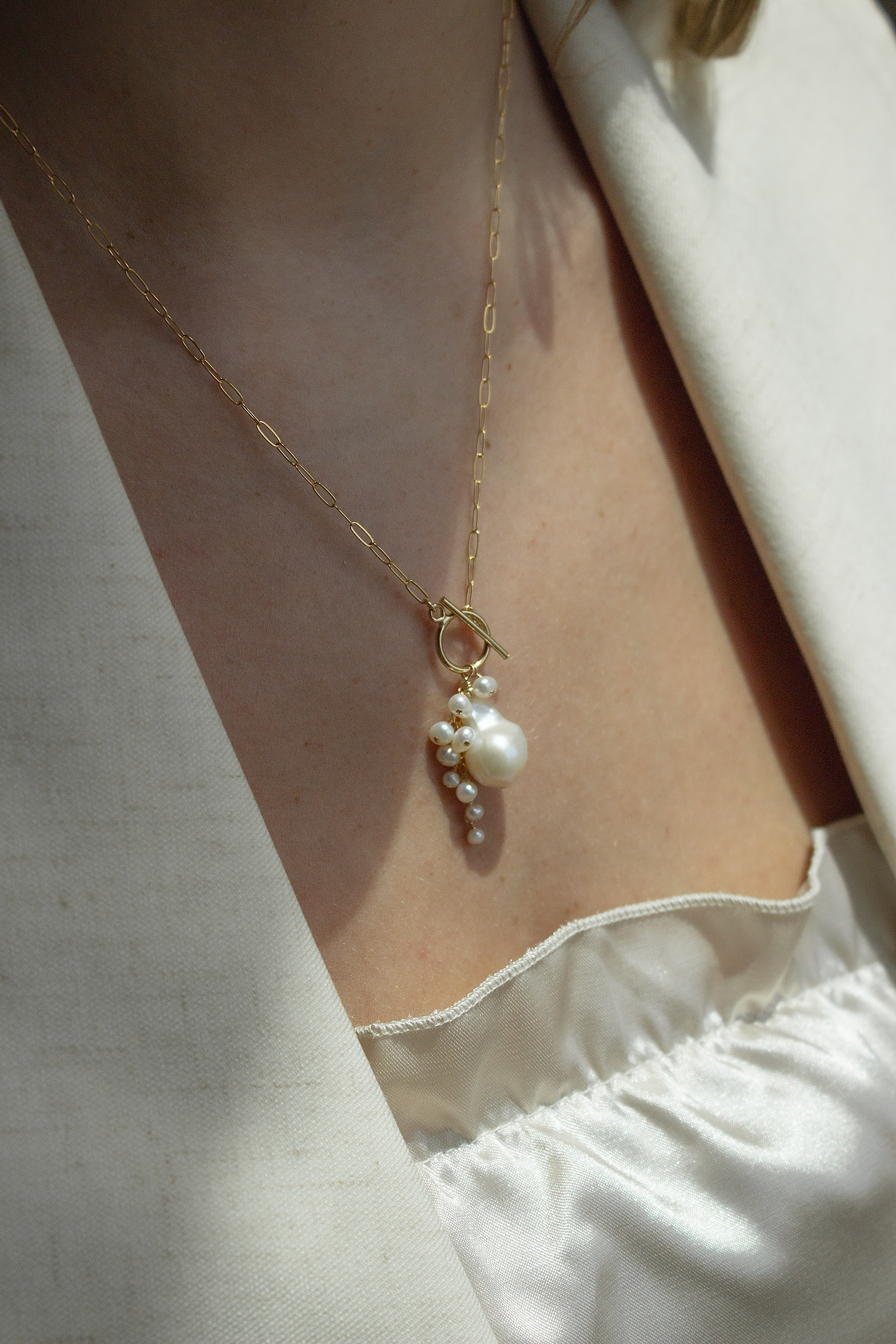 CEJ_Opalescent_Necklace-1d.png