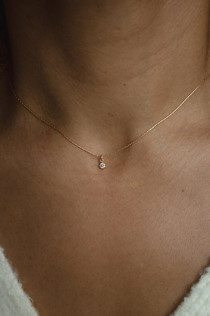 Minimal Crystal Solitaire Necklace