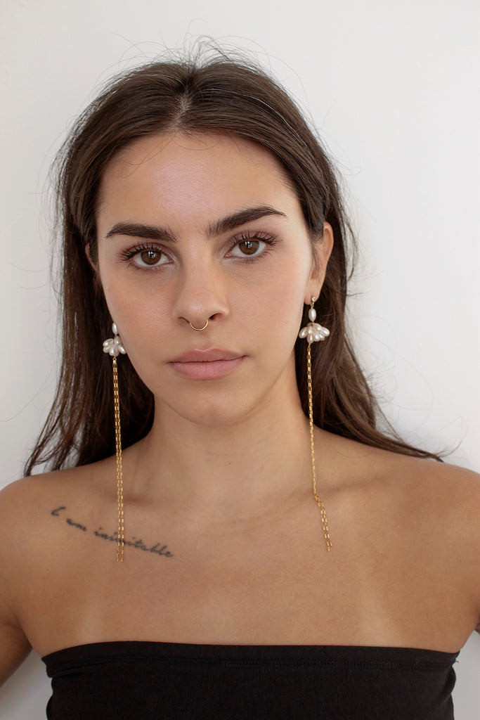 Chain Stem Dangle Earrings