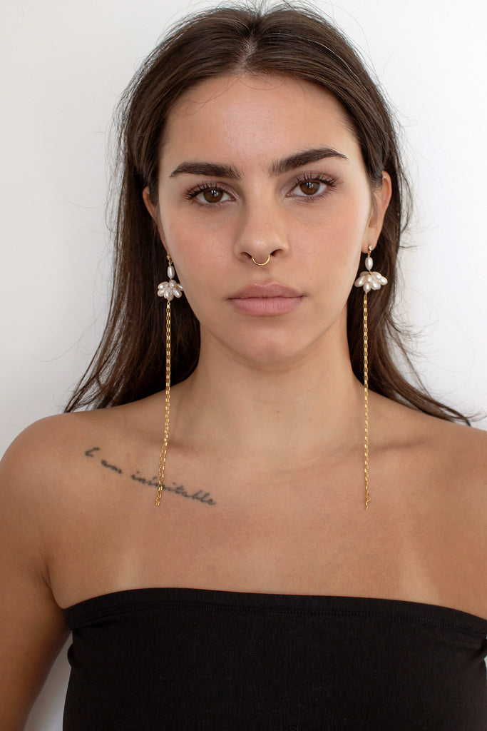 Chain Stem Dangle Earrings