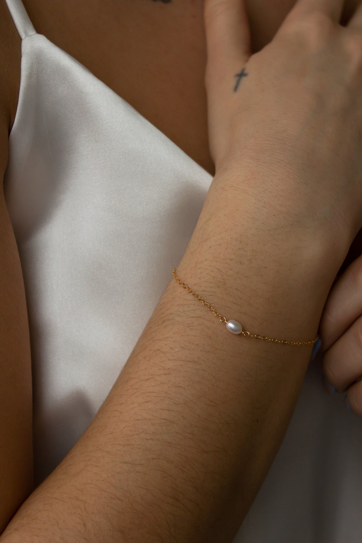 Gelin Bezel-Set Diamond Solitaire Bracelet in 14K Gold, Adjustable – Gelin  Diamond