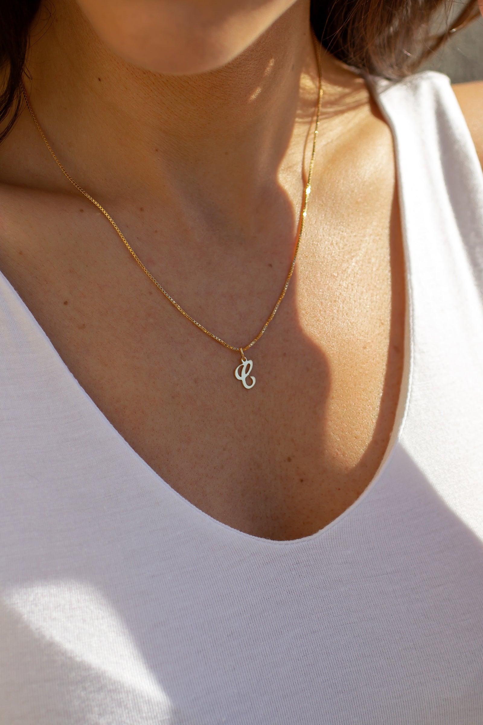 Script initial pendant store