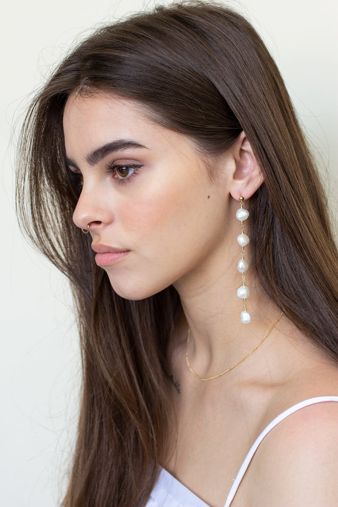 Cinq Baroque Pearl Earrings